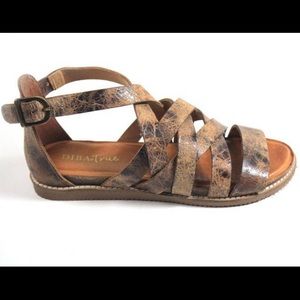 Distressed diba true sandals